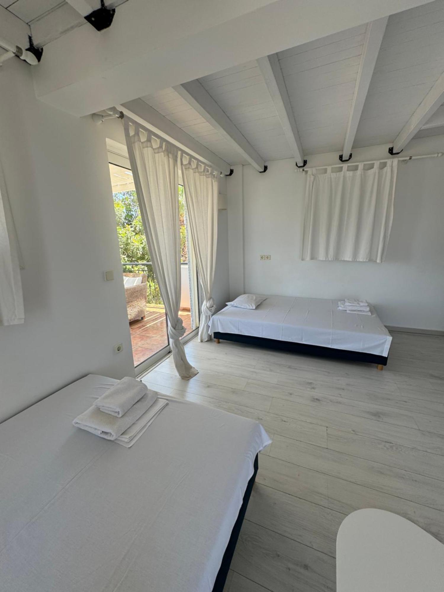 Elafonisos Mare Hotel Ruang foto